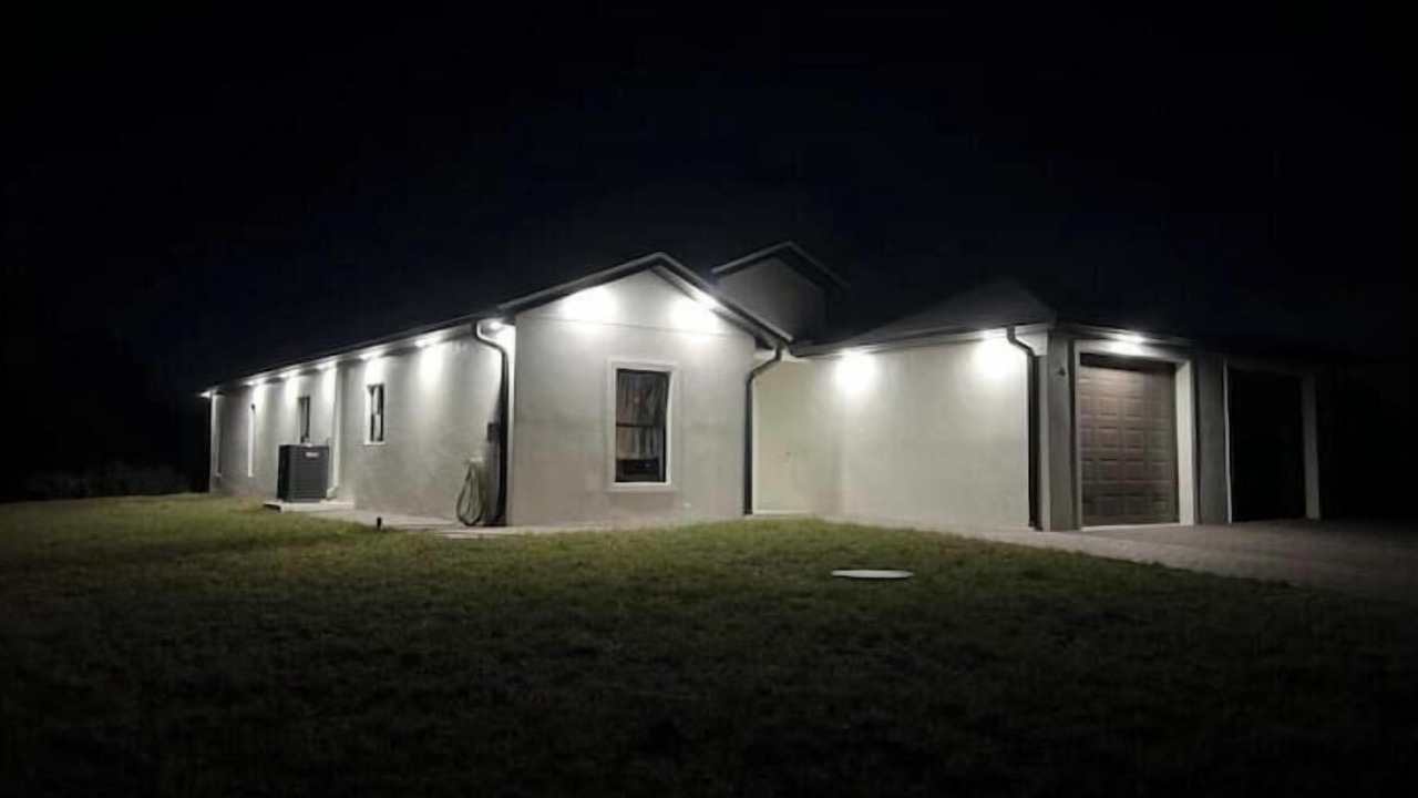 Photo of Outdoor in Port Charlotte