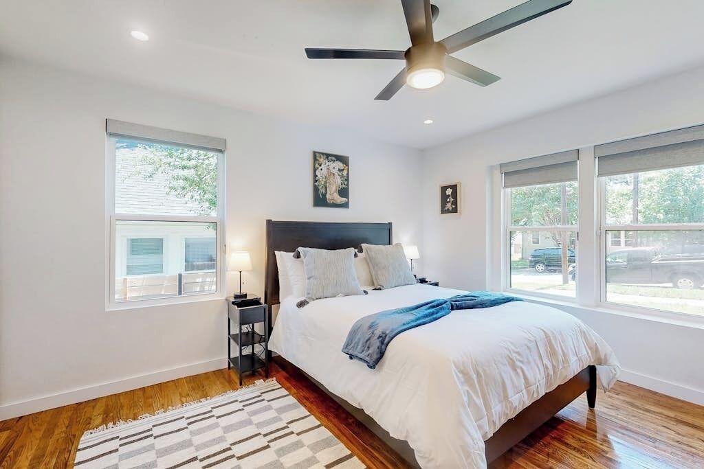 Photo of Bedroom in North University