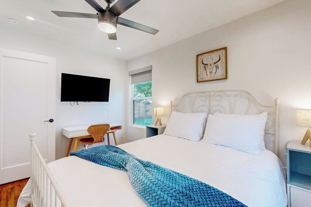 Photo of Bedroom in North University