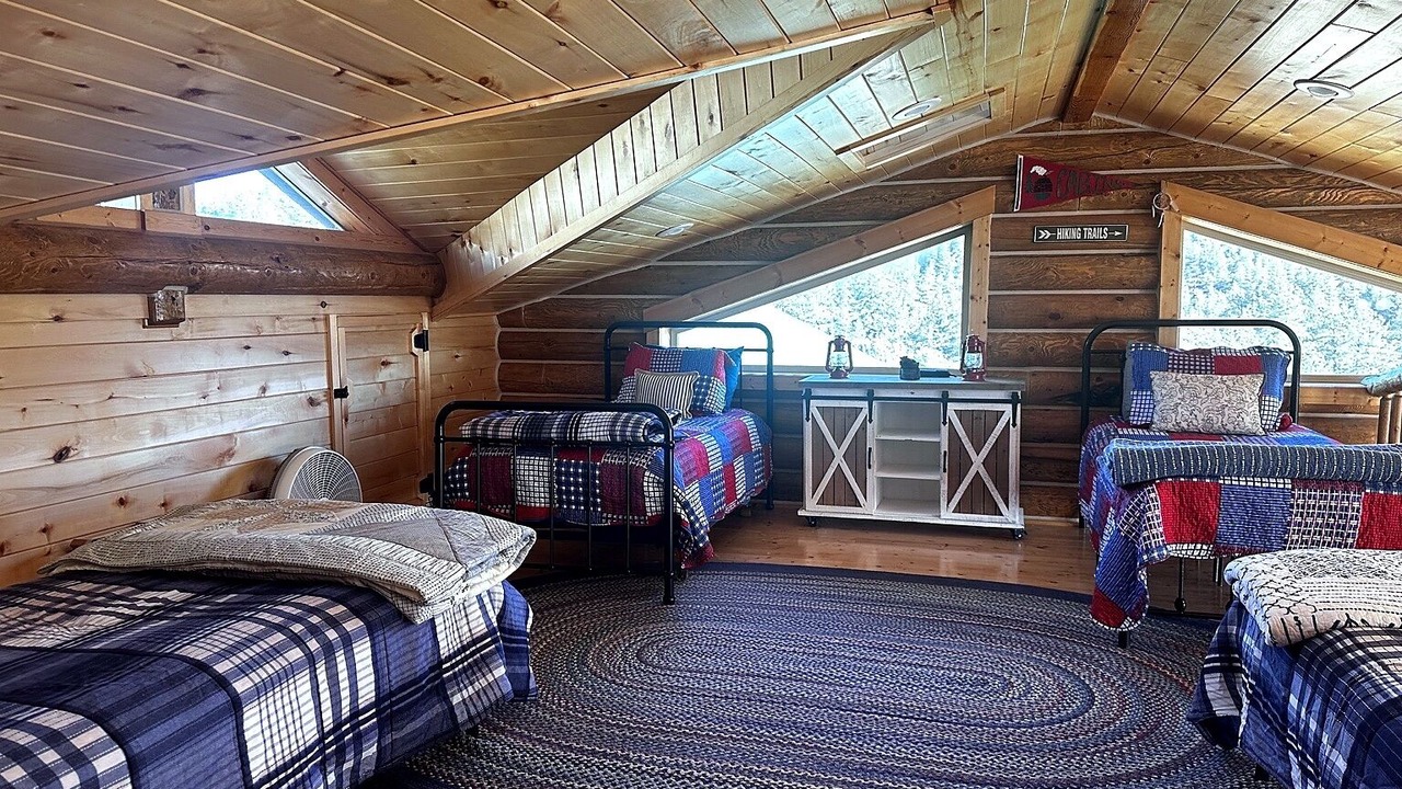 Photo of Bedroom in Westcliffe