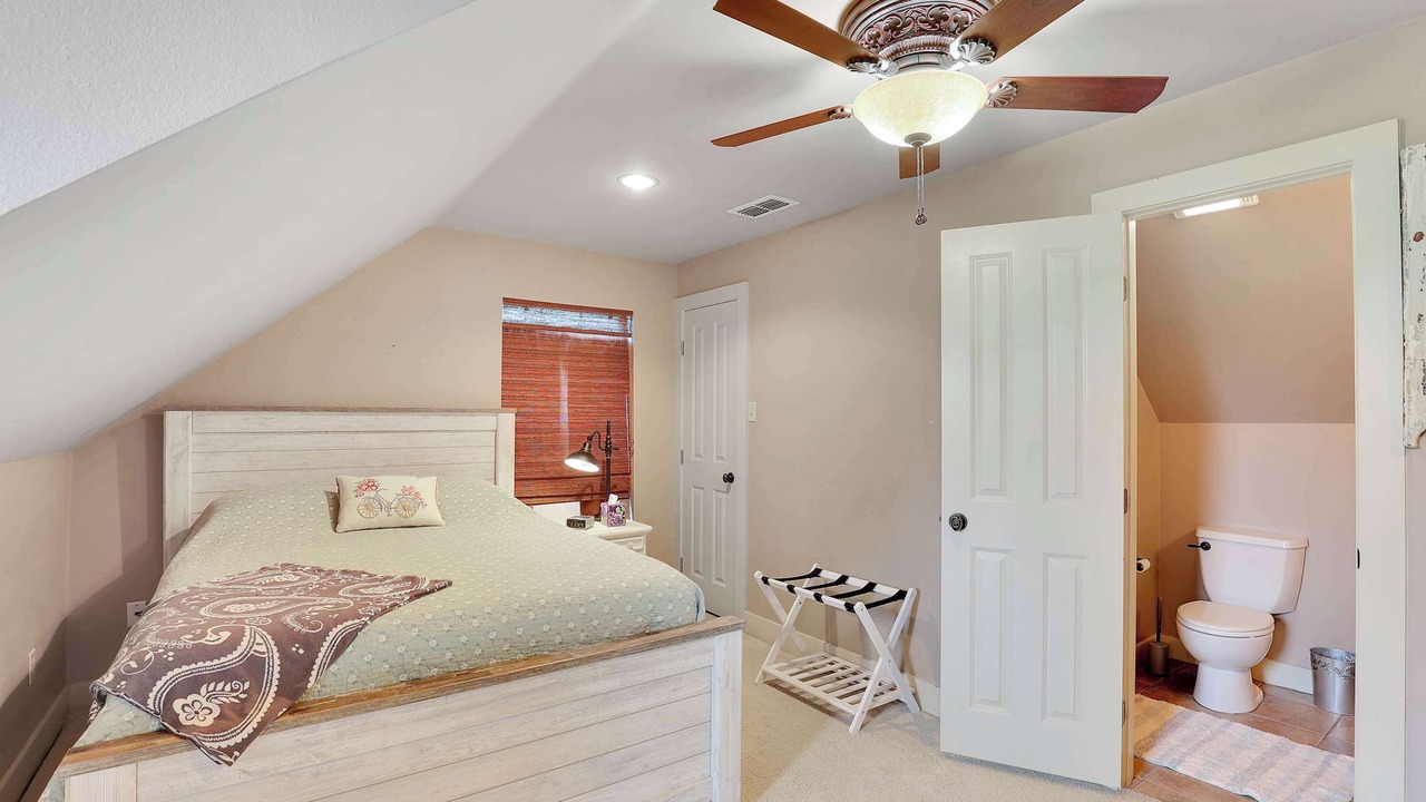 Photo of Bedroom in Harrison County
