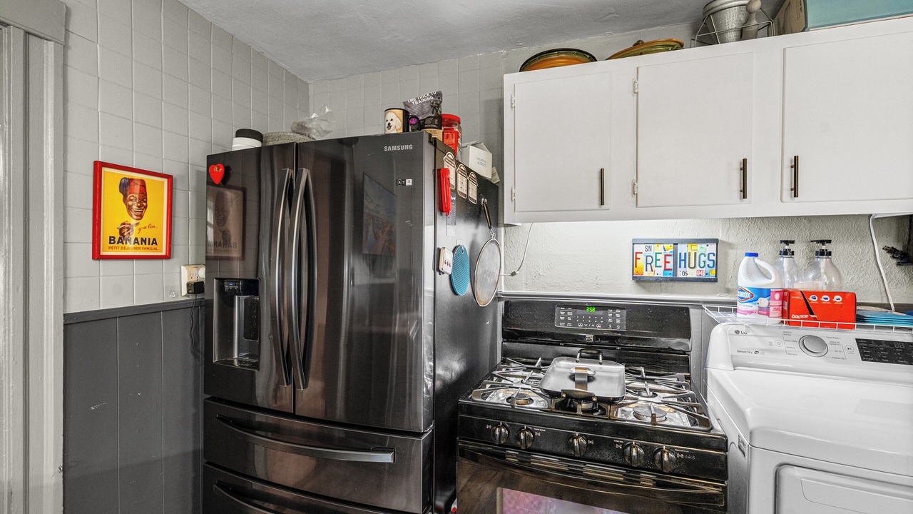Photo of Kitchen in Columbus Park
