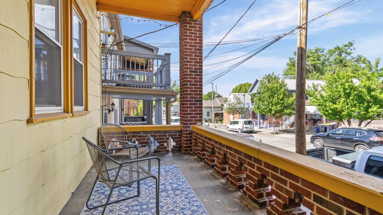 Photo of Patio Balcony in Columbus Park