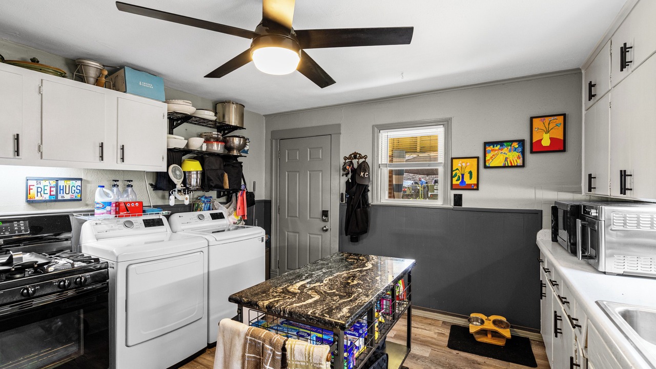 Photo of Kitchen in Columbus Park