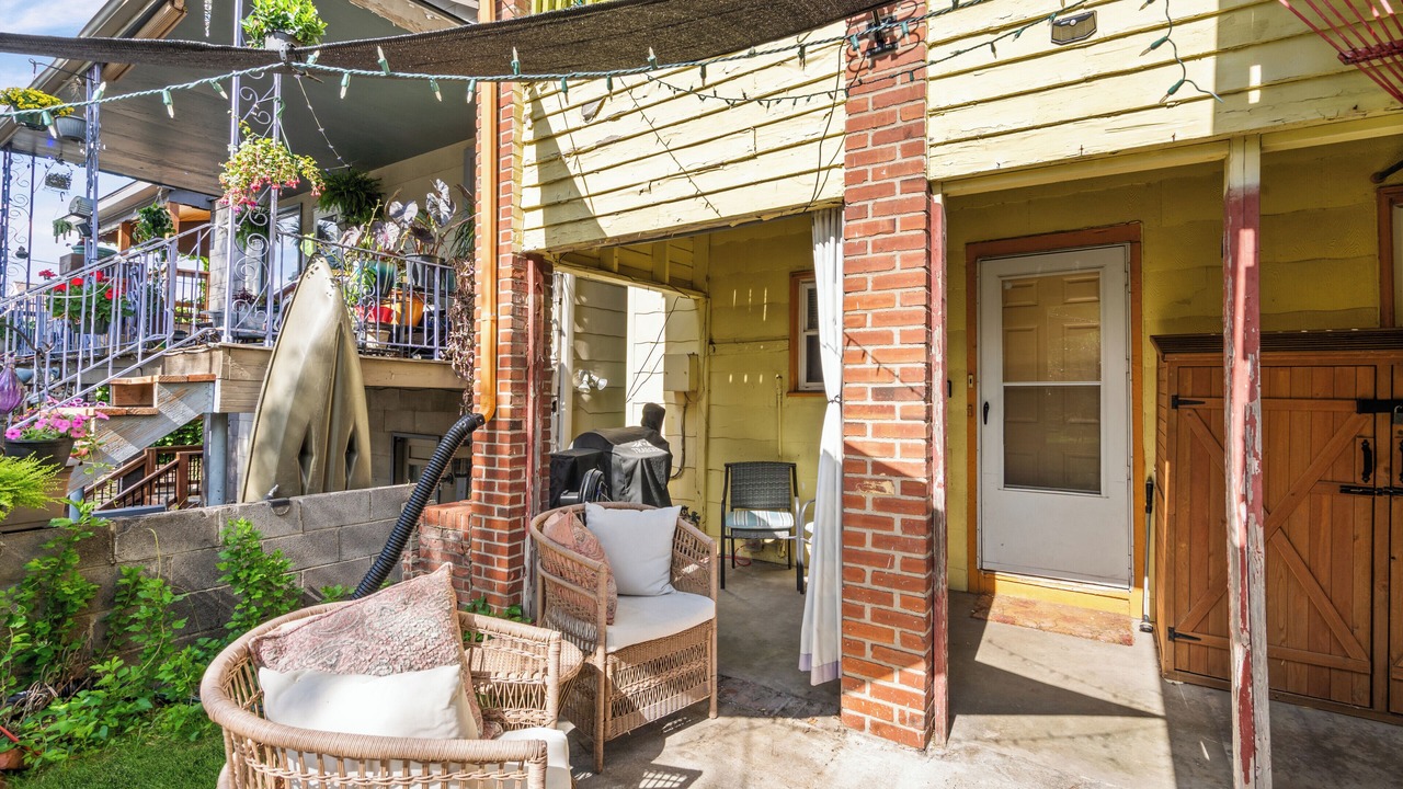 Photo of Patio Balcony in Columbus Park