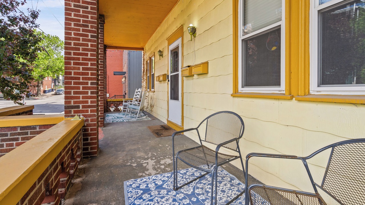 Photo of Patio Balcony in Columbus Park