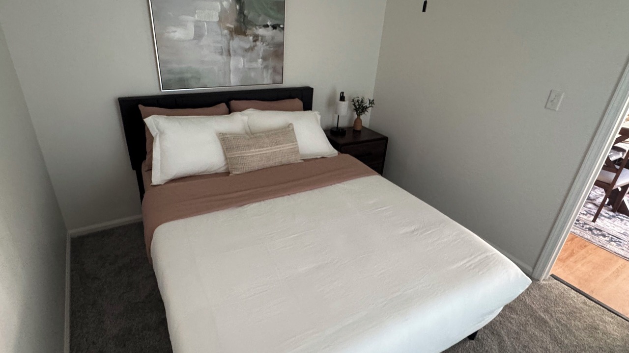 Photo of Bedroom in Grandview