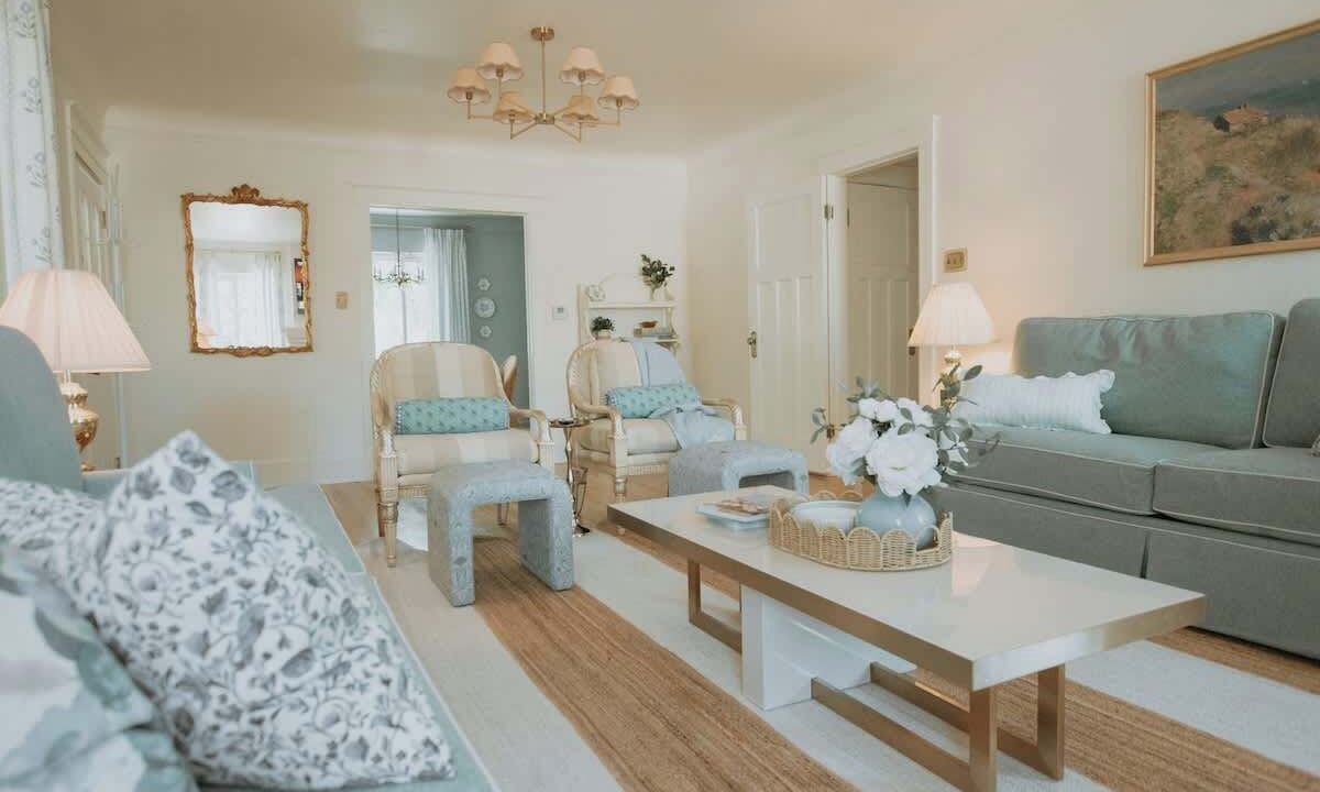 Photo of Livingroom in Downtown Albuquerque