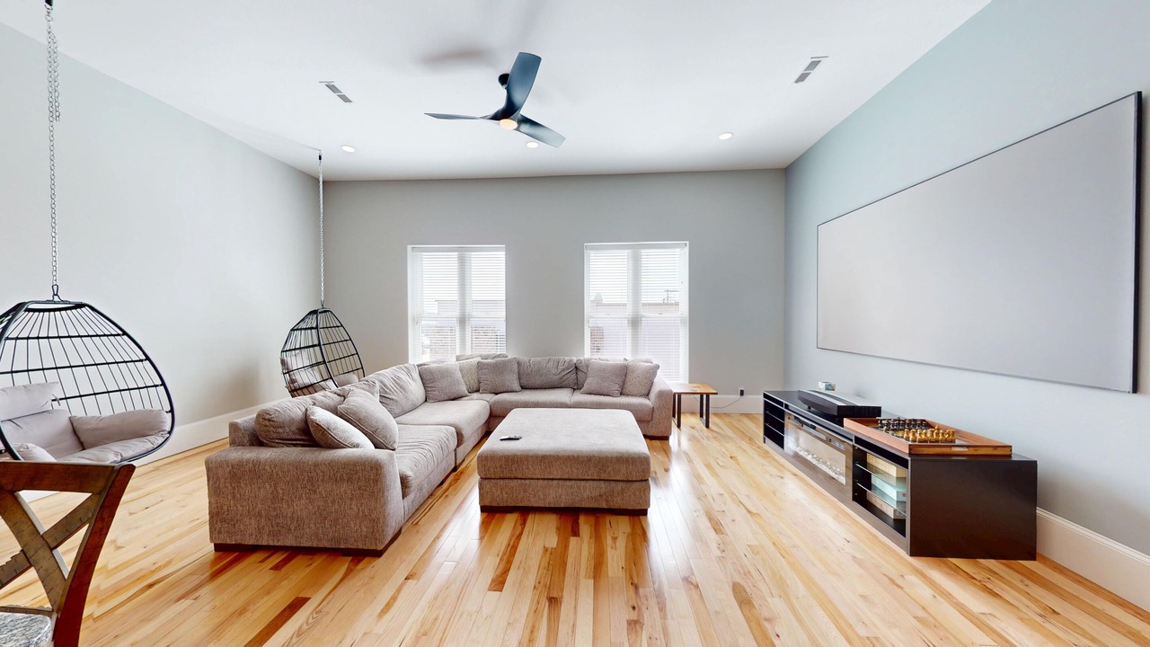Photo of Livingroom in Hays