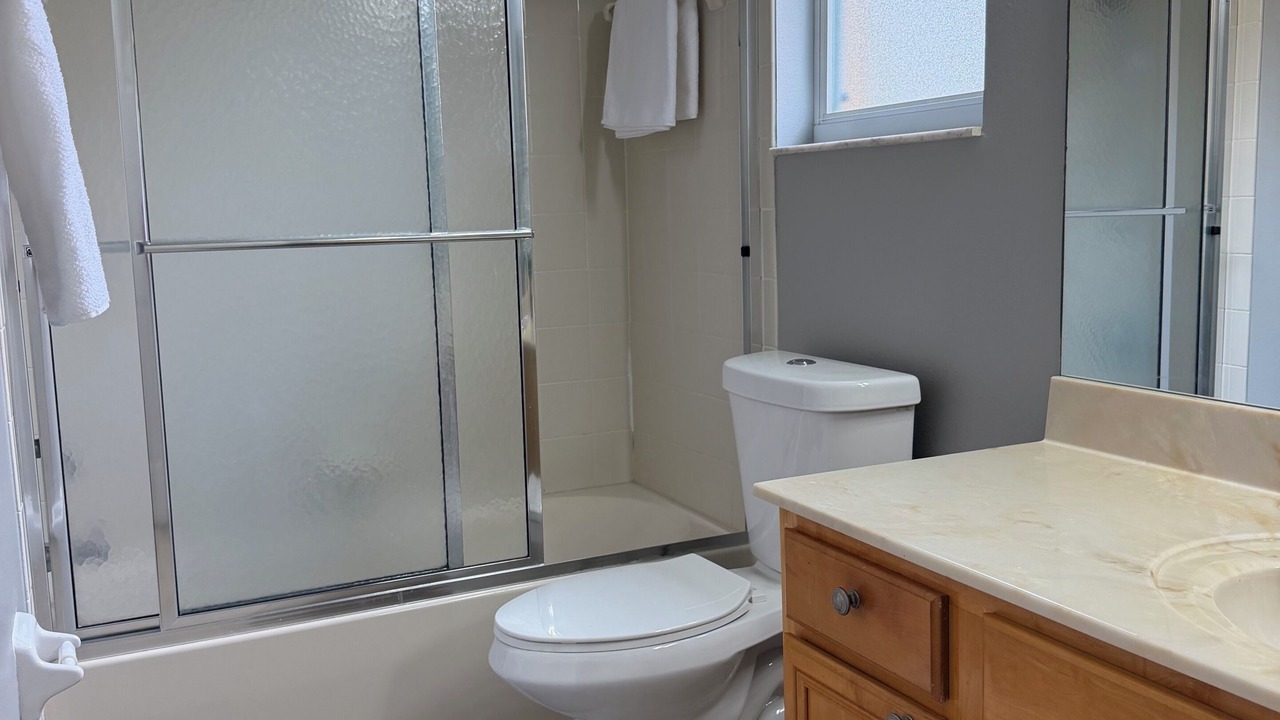 Photo of Bathroom in Crescent Lakes