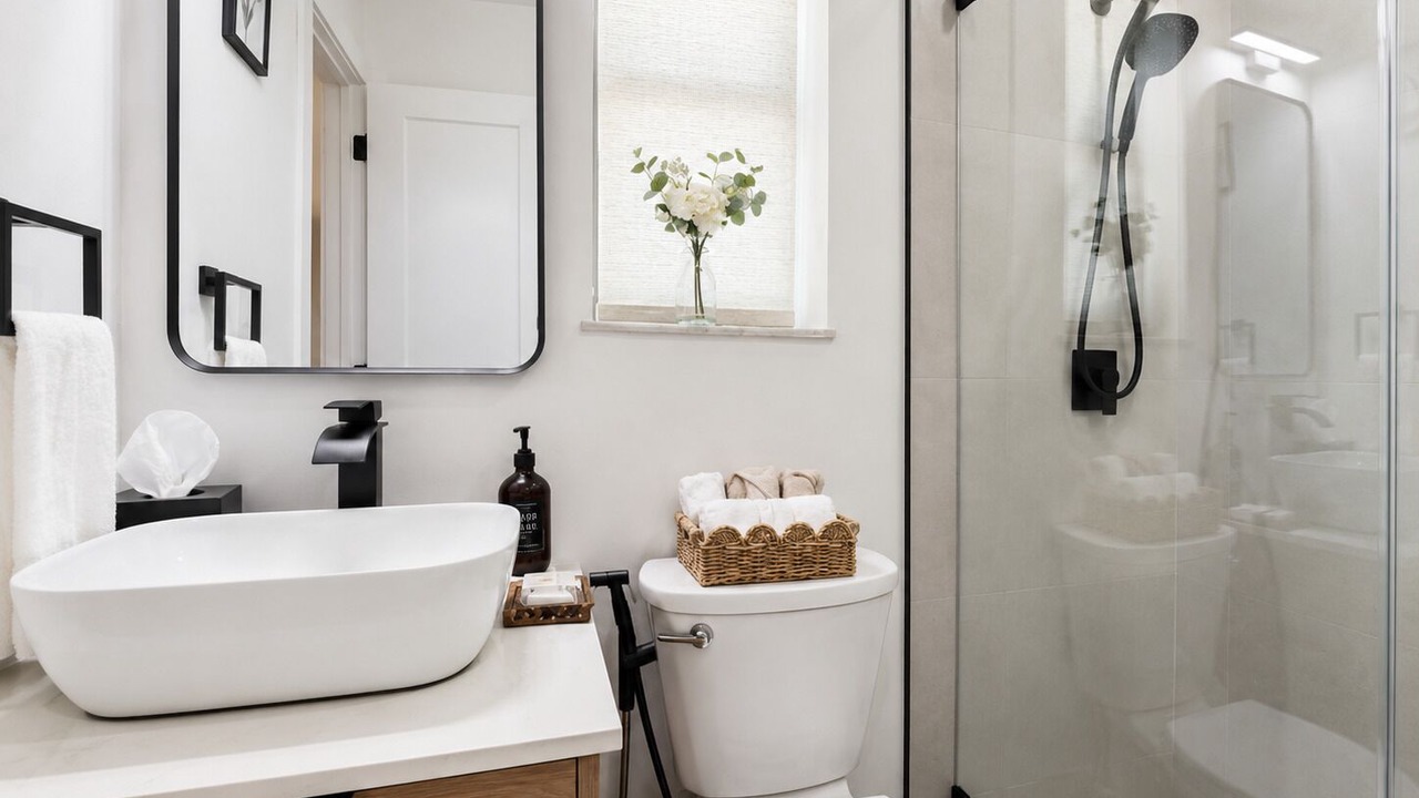 Photo of Bathroom in Pembroke Pines