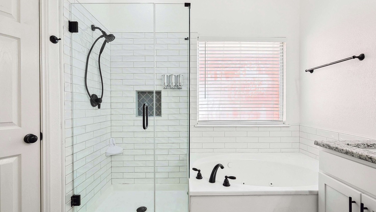 Photo of Bathroom in DeSoto
