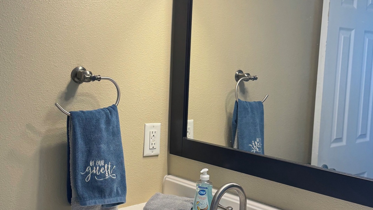 Photo of Bathroom in Venice Gardens