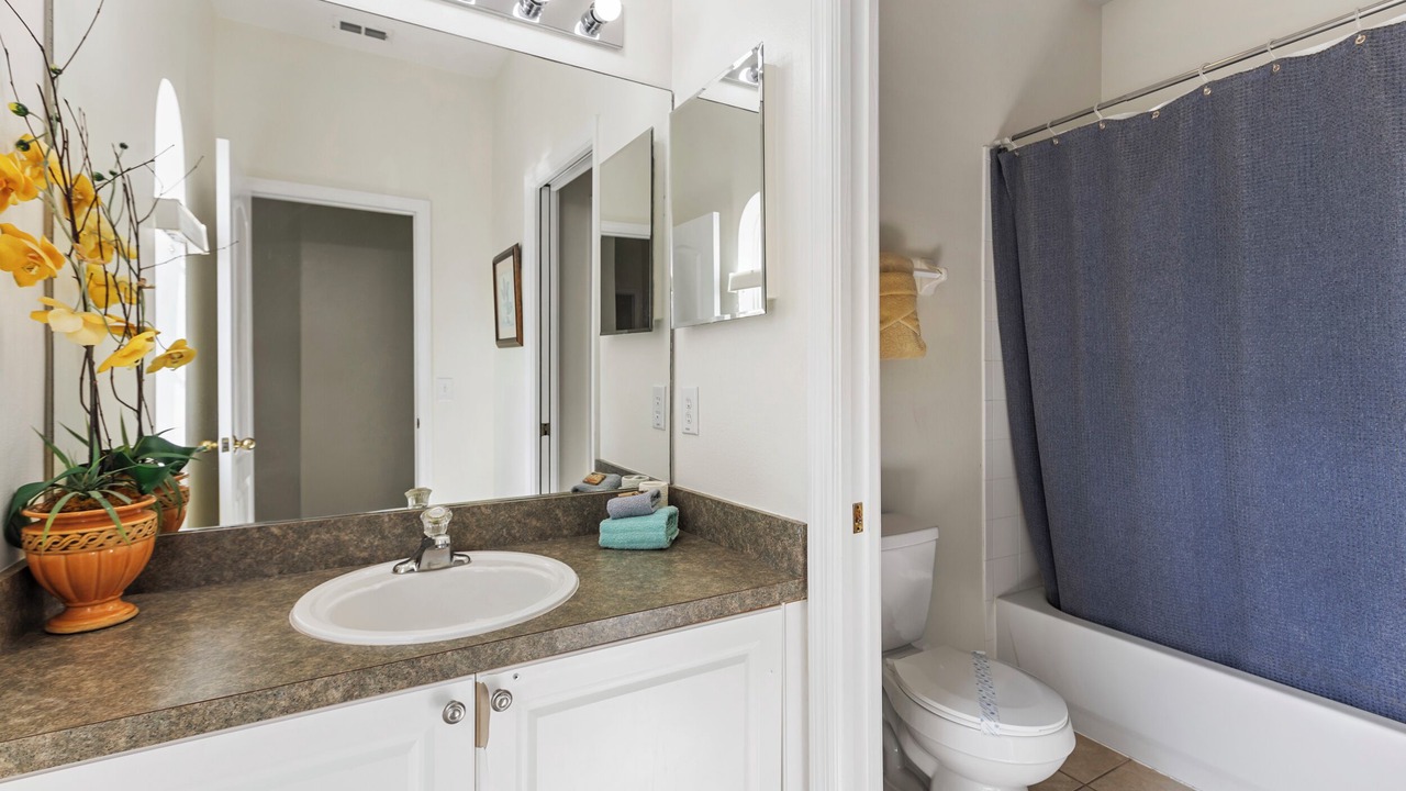 Photo of Bathroom in Tuscan Hills