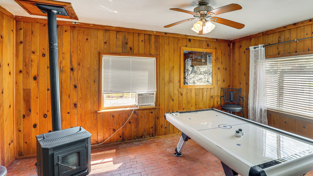 Photo of Bedroom in South Valley