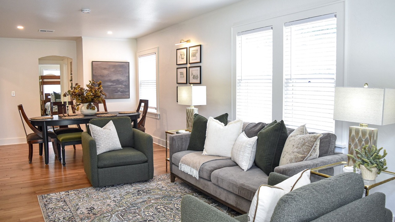 Photo of Livingroom in Norman