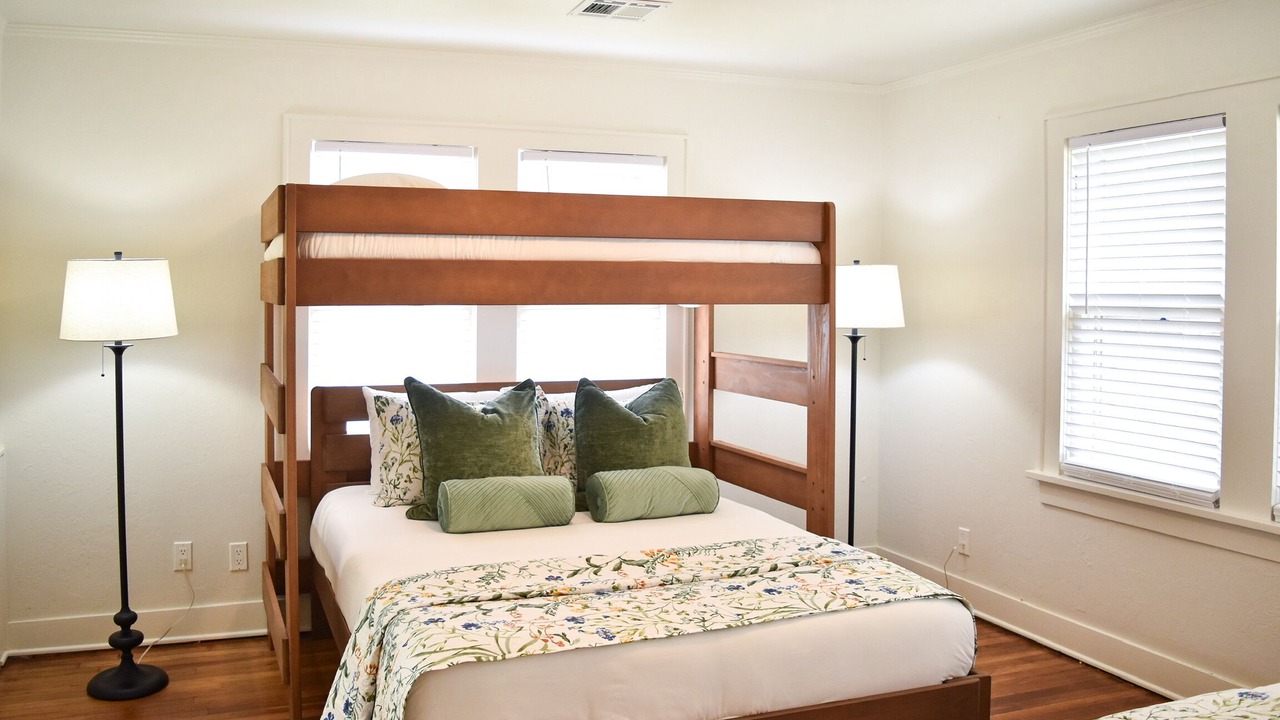 Photo of Bedroom in Norman