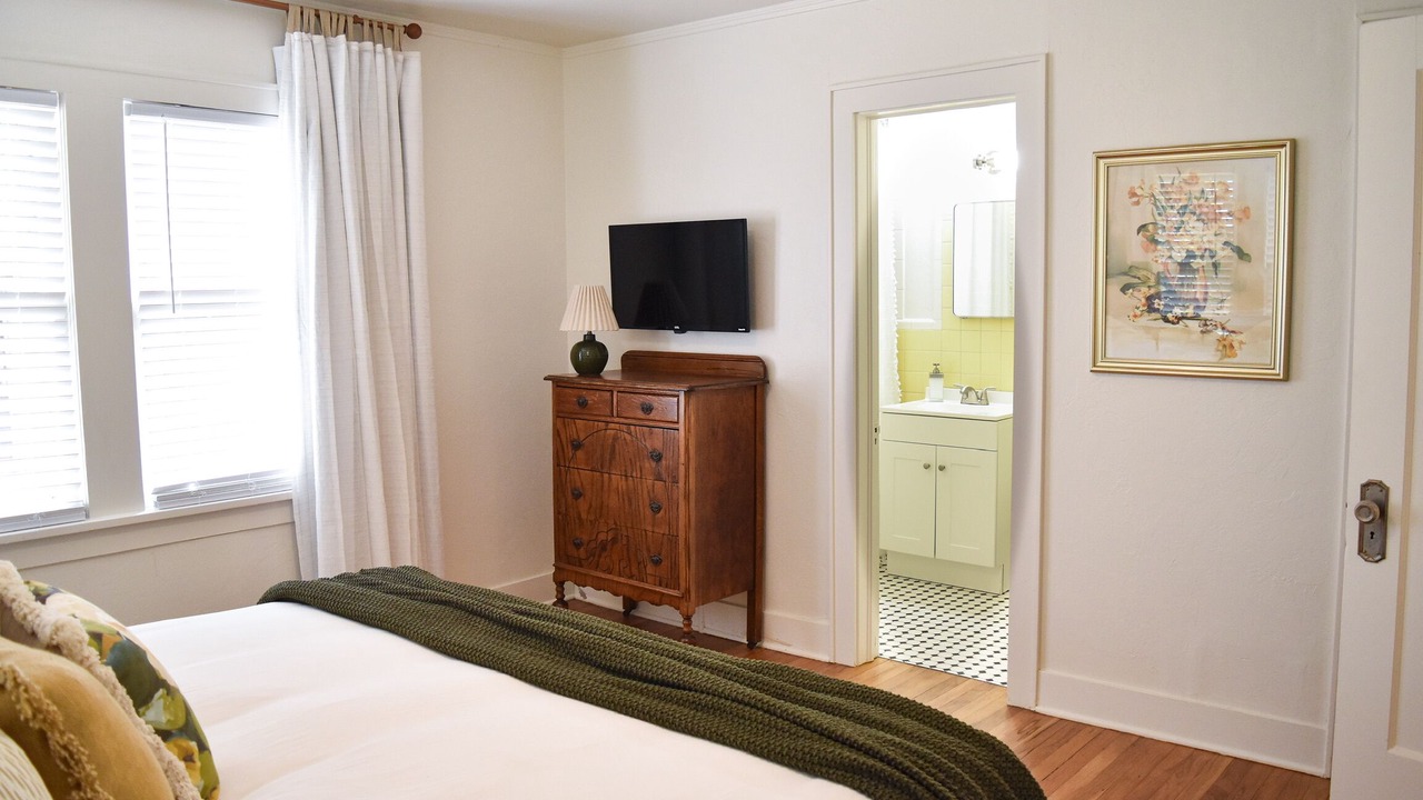Photo of Bedroom in Norman