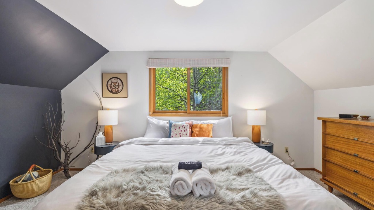 Photo of Bedroom in Stagetop