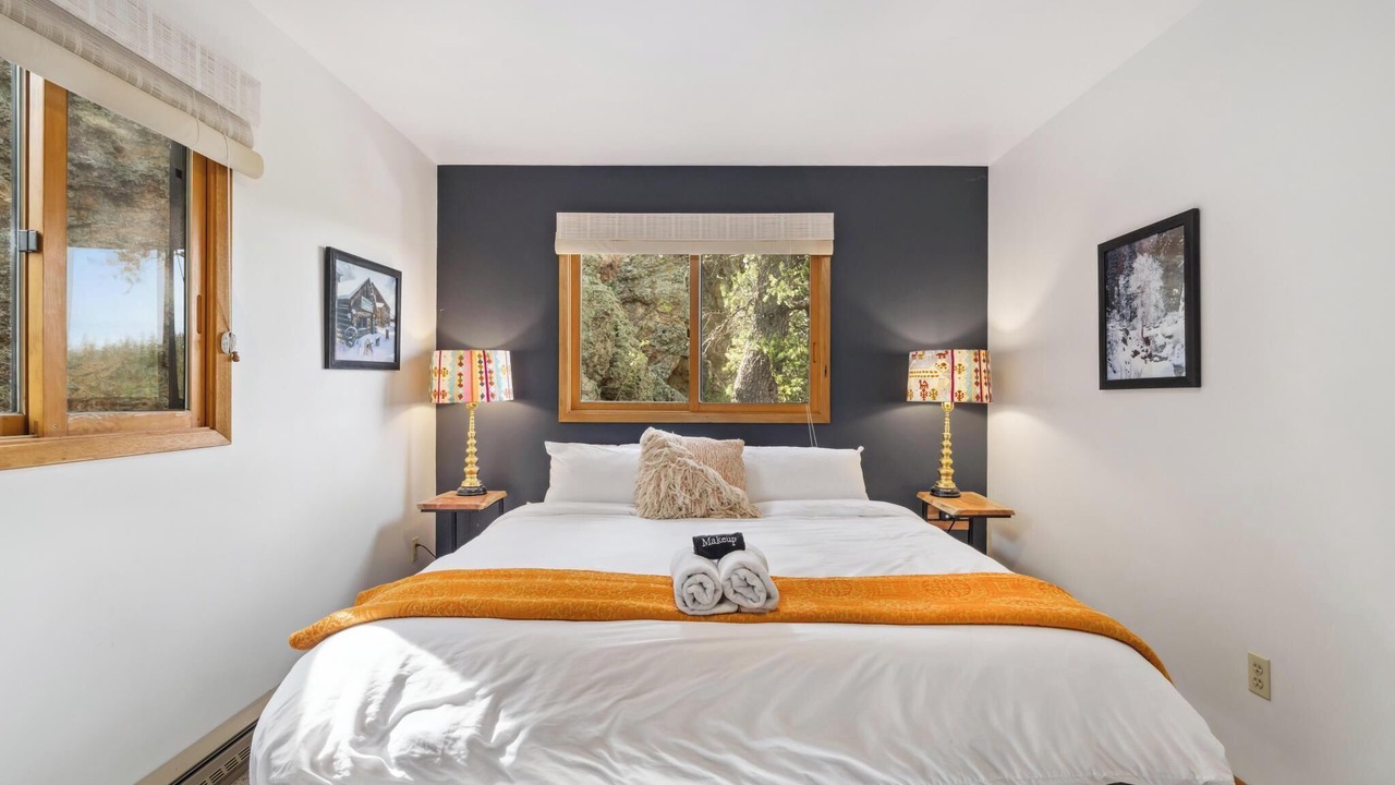 Photo of Bedroom in Stagetop