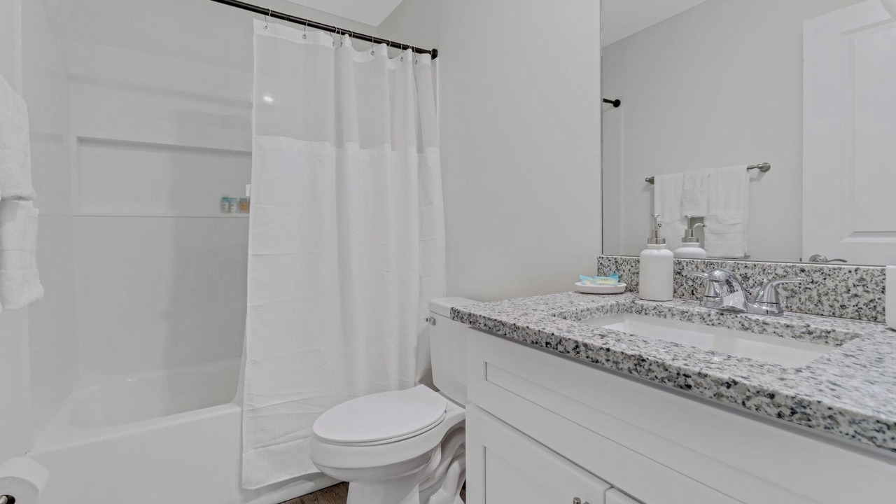 Photo of Bathroom in Diplomat