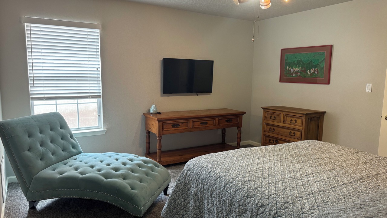 Photo of Bedroom in Corrales