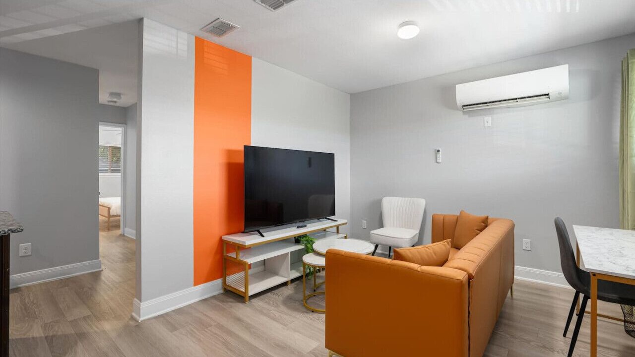Photo of Livingroom in Hyde Park