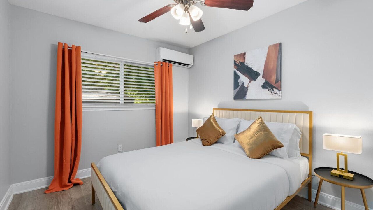 Photo of Bedroom in Hyde Park