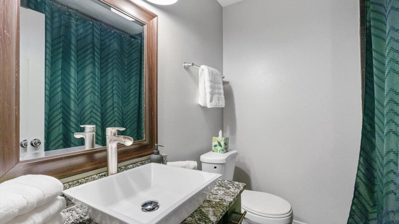 Photo of Bathroom in Hyde Park