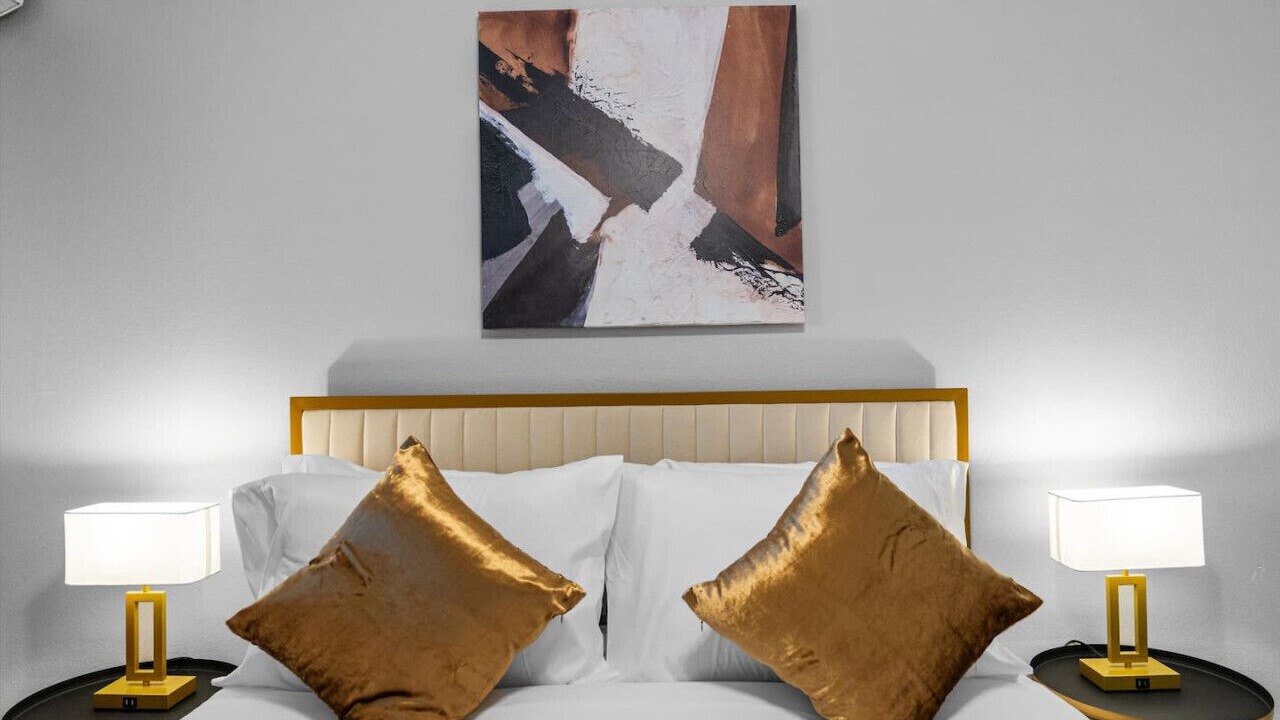 Photo of Bedroom in Hyde Park