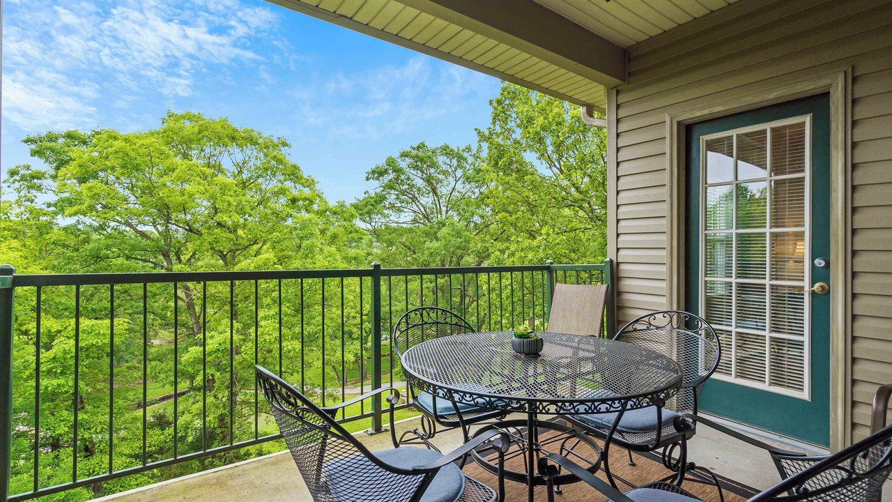 Photo of Patio Balcony in Branson