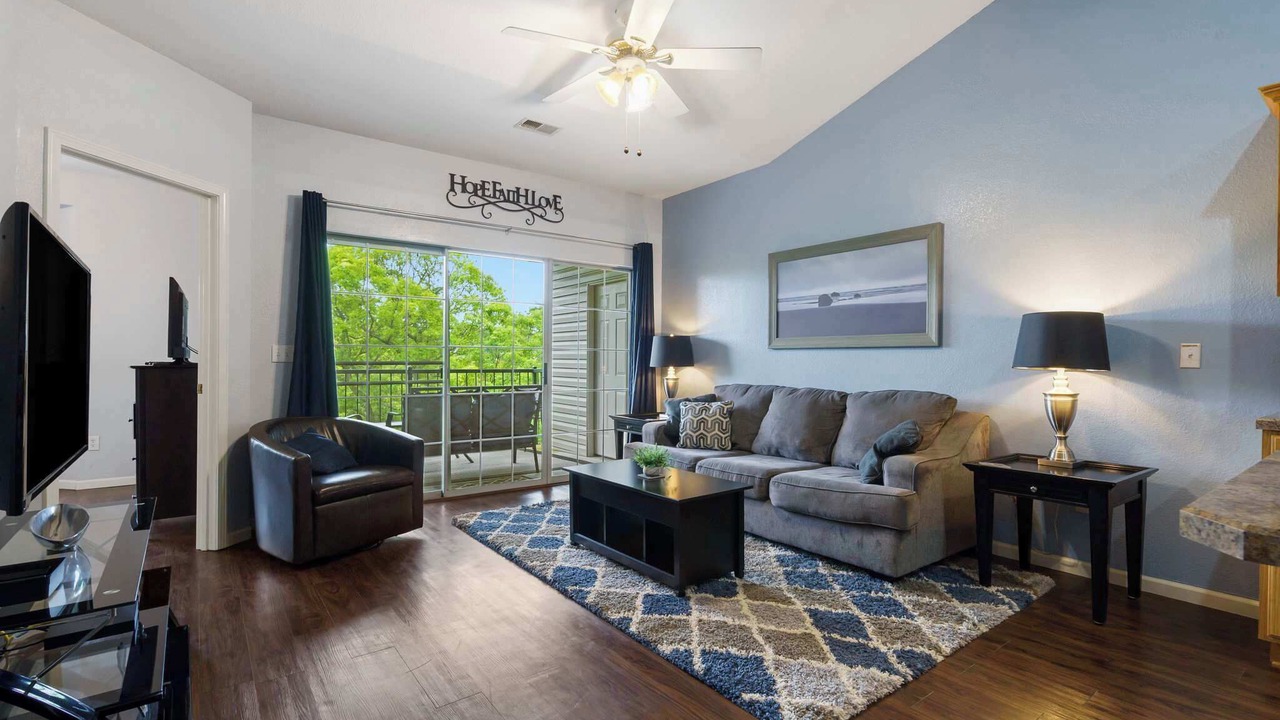 Photo of Bedroom in Branson