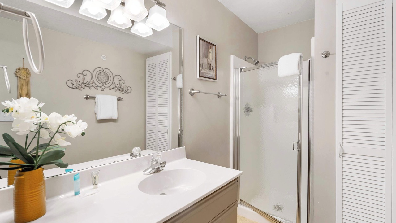 Photo of Bathroom in Branson
