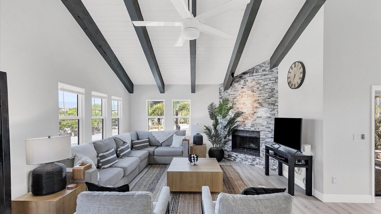 Photo of Livingroom in Boca Grande