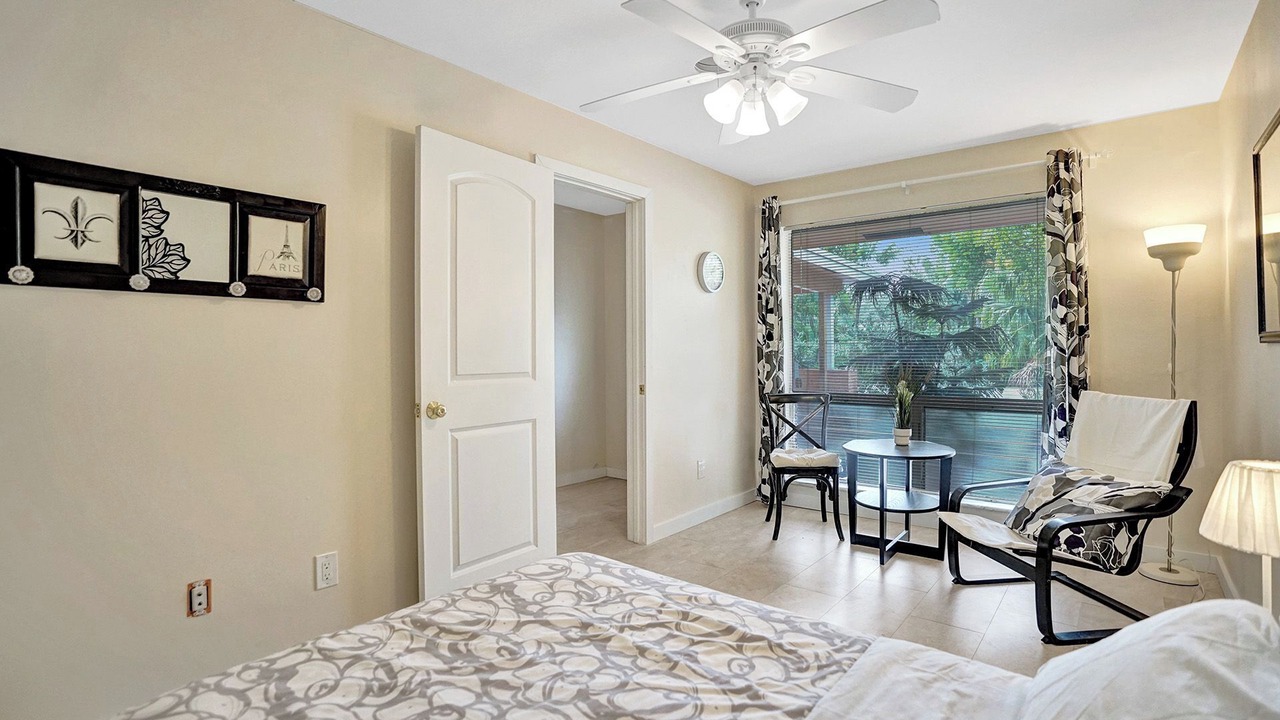 Photo of Bedroom in Coral Ridge Isles