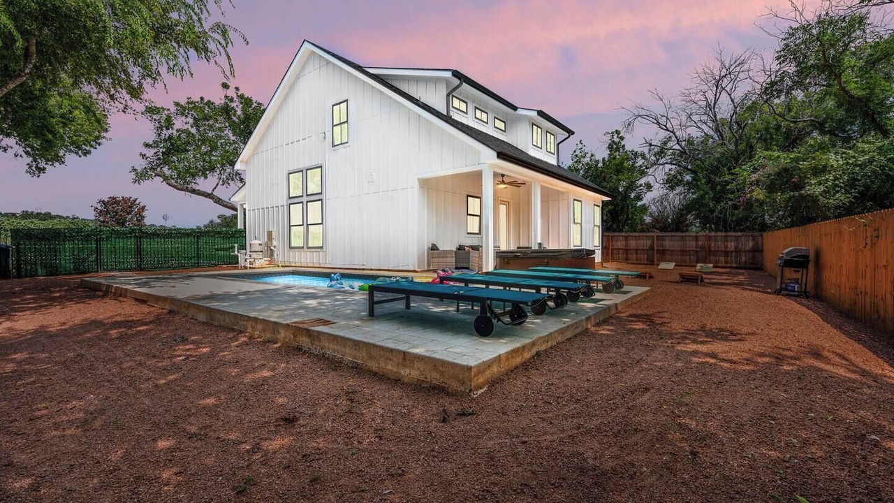 Photo of Outdoor in Fredericksburg