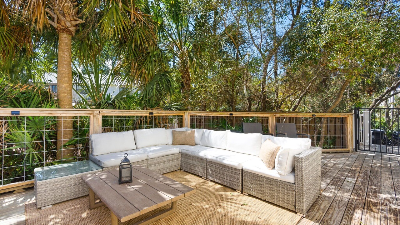 Photo of Patio Balcony in Seagrove Beach