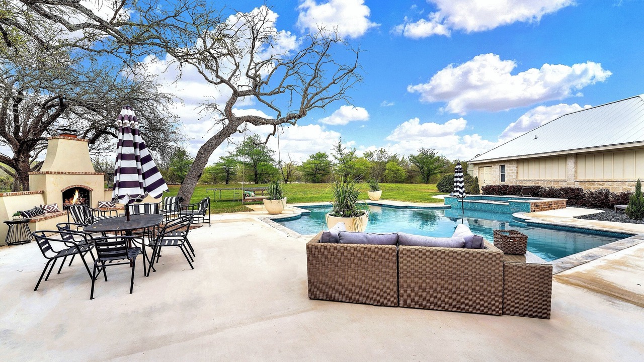 Photo of Outdoor in Hondo