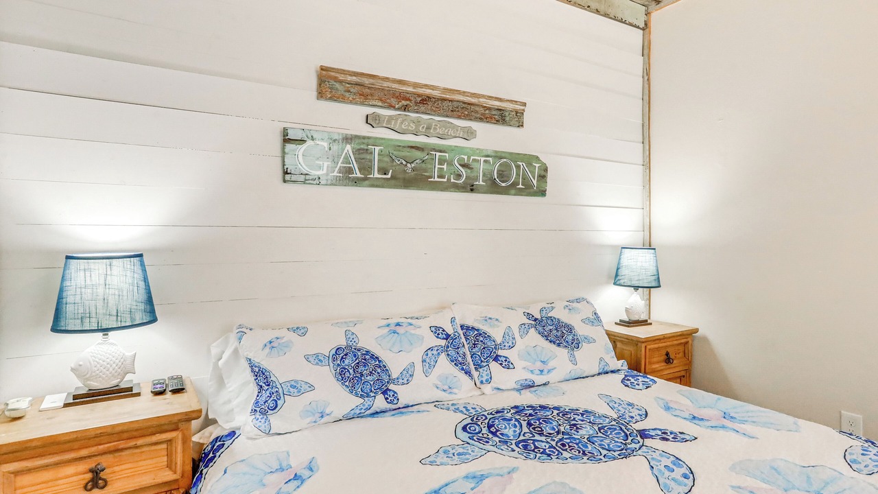 Photo of Bedroom in Galveston