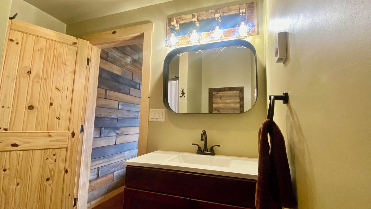 Photo of Bathroom in Twin Lakes