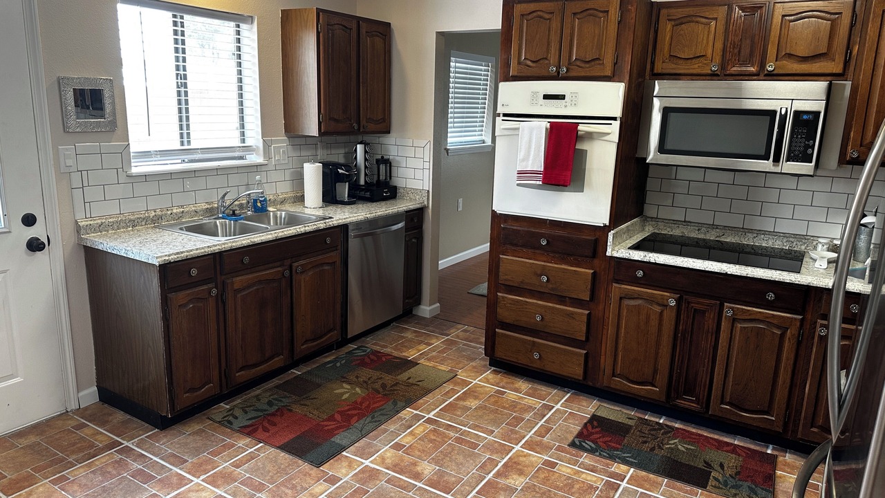 Photo of Kitchen in Truth or Consequences