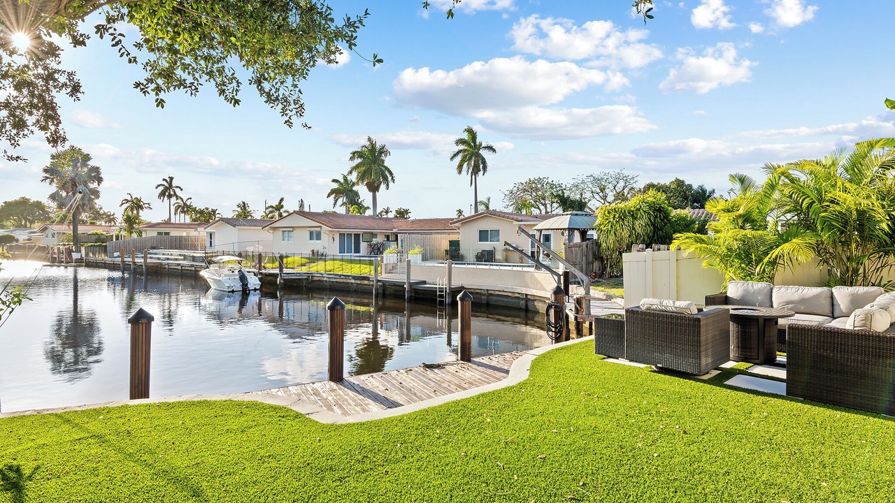 Photo of Outdoor in Coral Ridge Isles