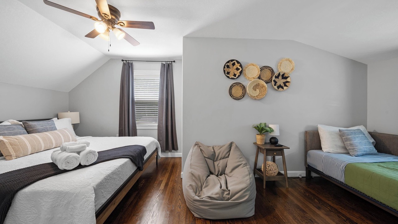Photo of Bedroom in Lee's Summit