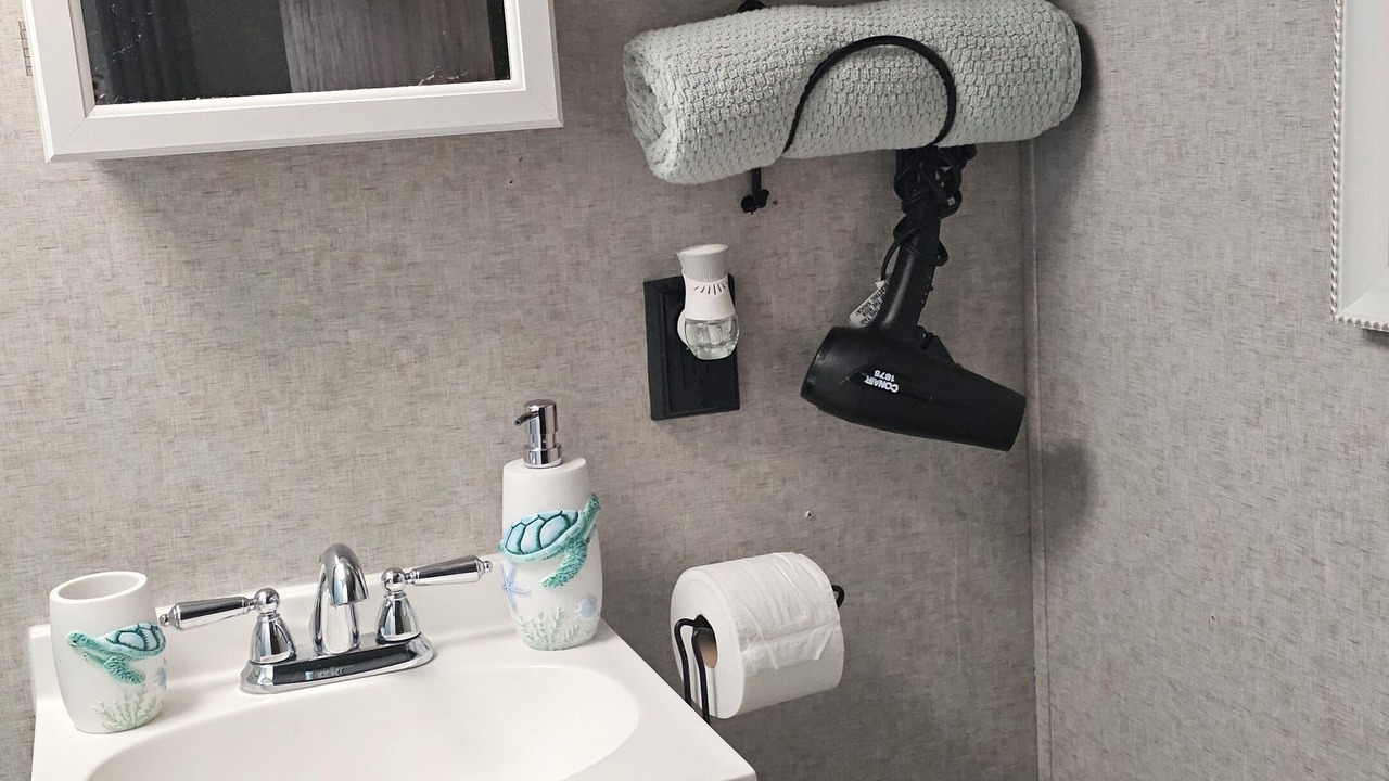 Photo of Bathroom in Twin Lakes