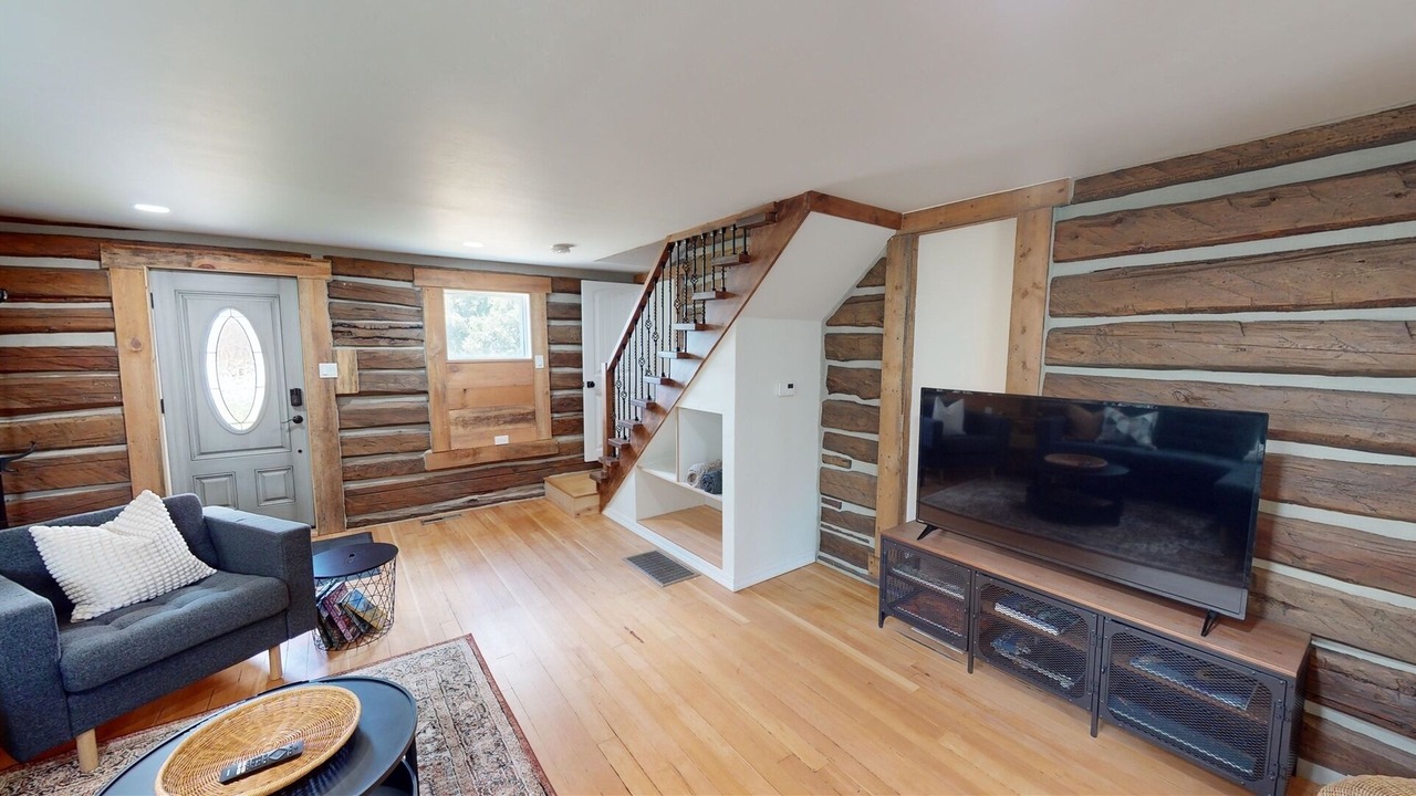 Photo of Livingroom in Gunnison