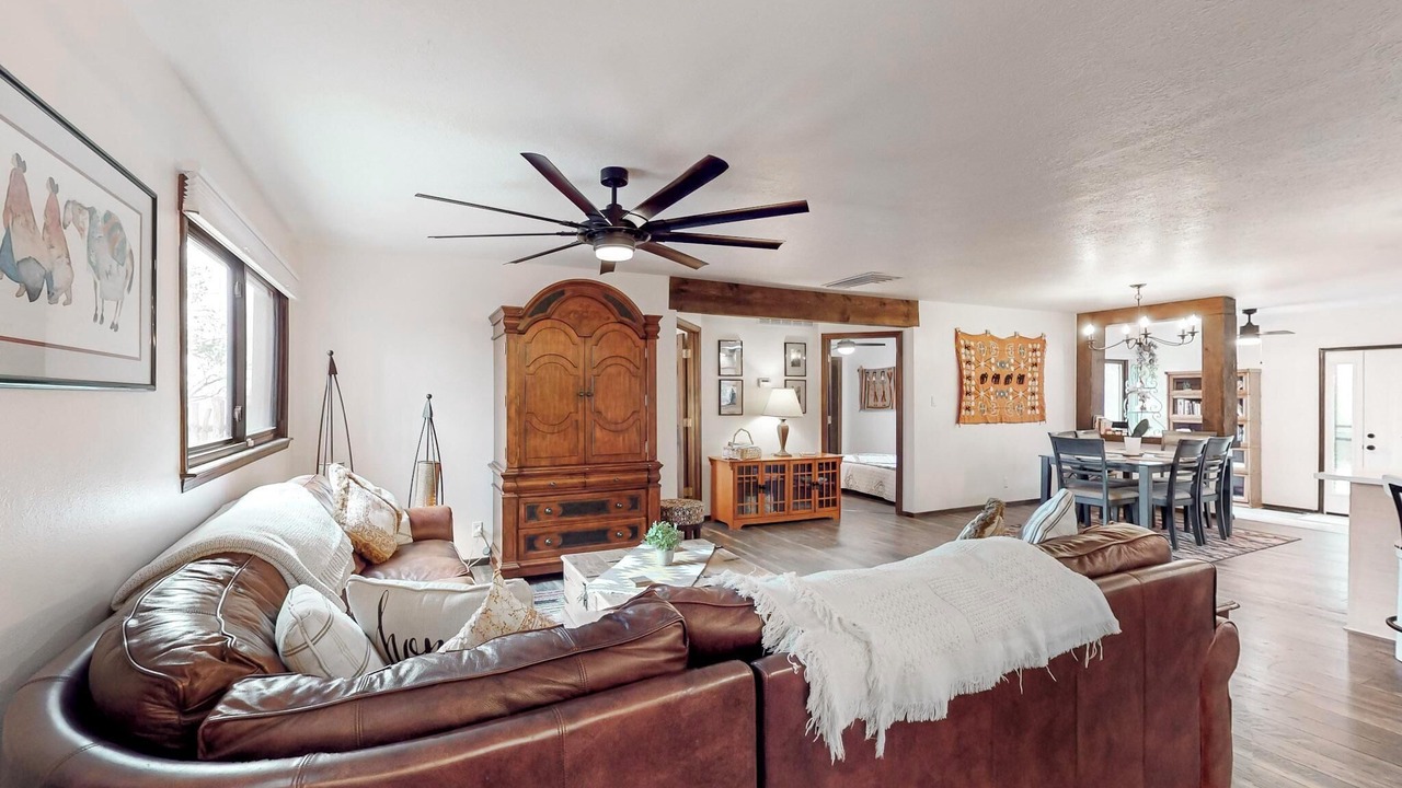 Photo of Bedroom in Northeast Heights