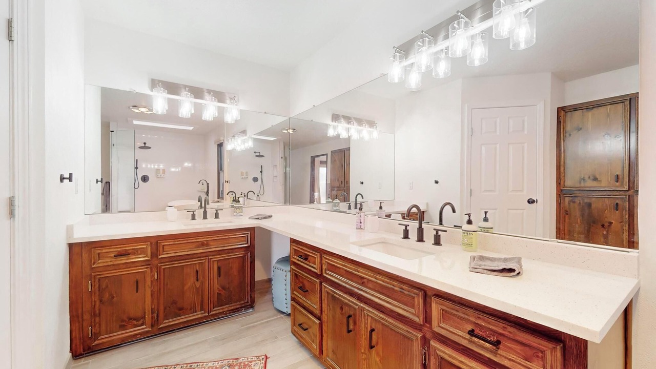 Photo of Bathroom in Northeast Heights