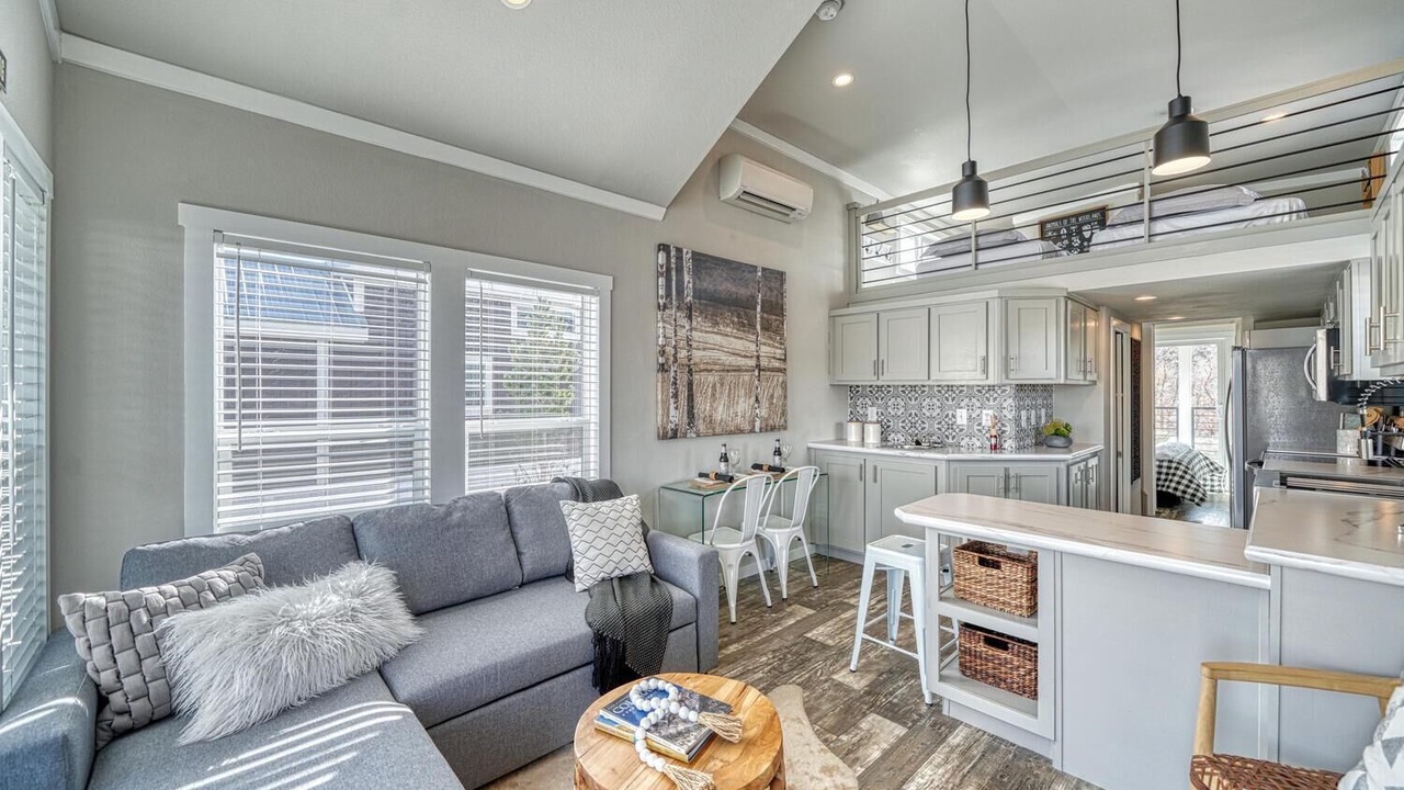 Photo of Livingroom in Salida
