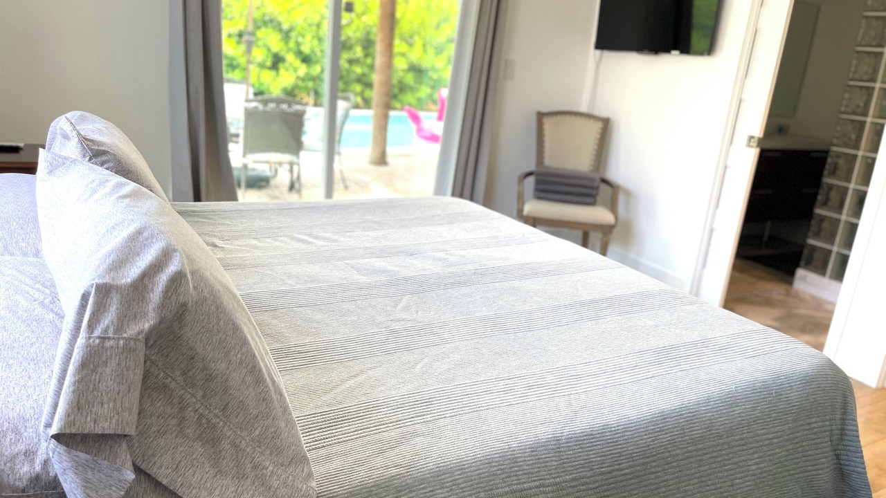 Photo of Bedroom in Deerfield Beach
