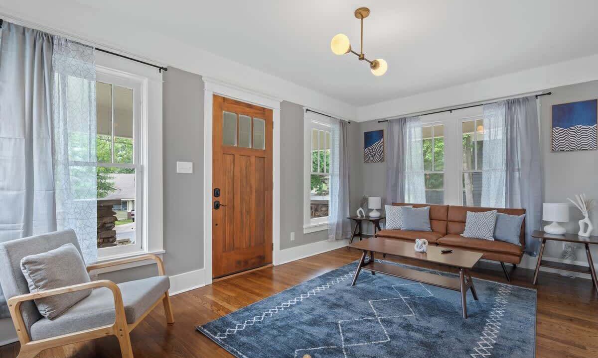 Photo of Livingroom in Hillcrest